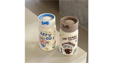 รับสกรีนกระบอกน้ำลายการ์ตูนสุดน่ารัก