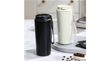 สไตล์เรียบง่ายกับกระบอกน้ำคู่ใจ